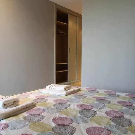 Passeig De Gracia Sun Balcony 2 Bedroo Apartment